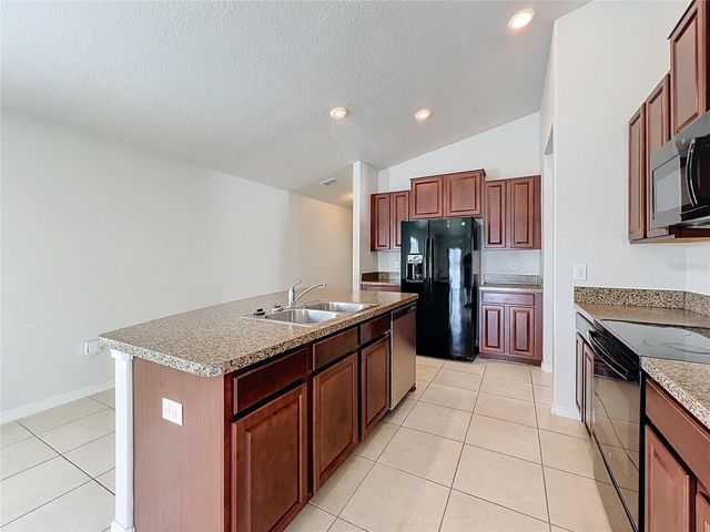 36095 CARRIAGE PINE COURT, Zephyrhills, FL 33541