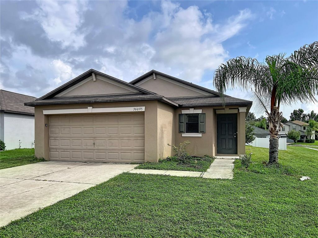 36095 CARRIAGE PINE COURT, Zephyrhills, FL 33541