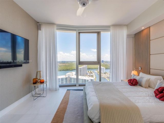 15701 Collins Avenue 3001, Sunny Isles Beach, FL 33160