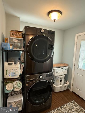 304 W HIGHLAND AVE, Langhorne, PA 19047