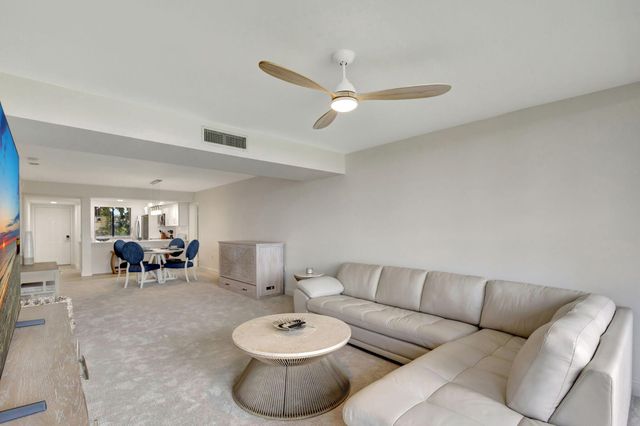 501 S Seas 202 Drive 202, Jupiter, FL 33477