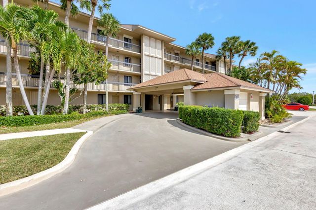 501 S Seas 202 Drive 202, Jupiter, FL 33477