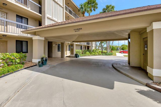 501 S Seas 202 Drive 202, Jupiter, FL 33477