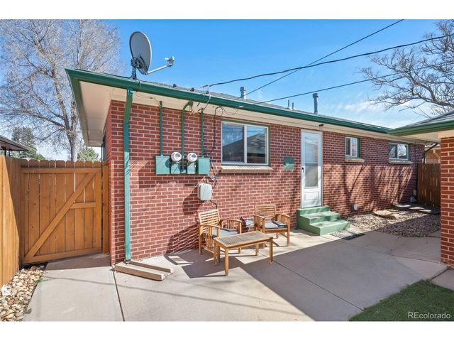 3653 Forest St, Denver, CO 80207