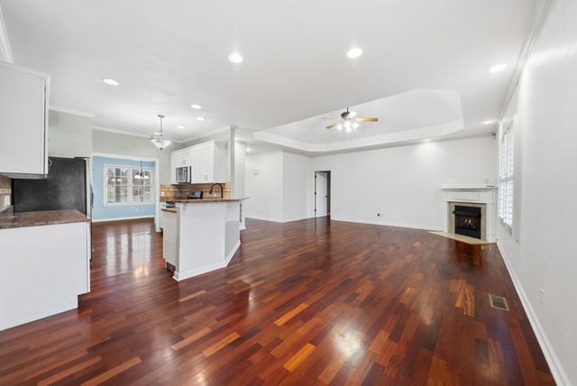 330 Juliet Dr, Hopkinsville, KY 42240