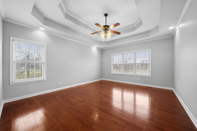 330 Juliet Dr, Hopkinsville, KY 42240