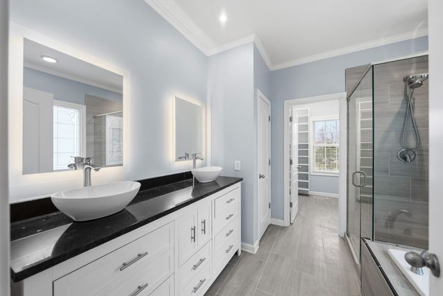 330 Juliet Dr, Hopkinsville, KY 42240