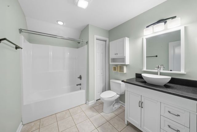 330 Juliet Dr, Hopkinsville, KY 42240