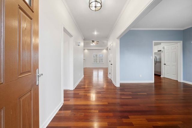 330 Juliet Dr, Hopkinsville, KY 42240