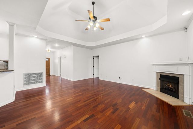 330 Juliet Dr, Hopkinsville, KY 42240