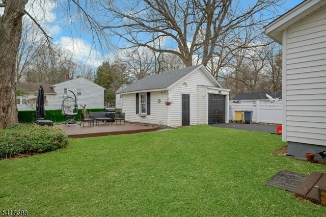 23 Filmore Ave, Livingston Twp., NJ 07039