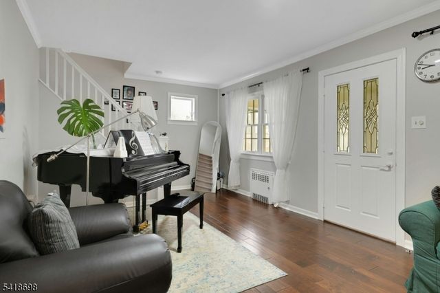 23 Filmore Ave, Livingston Twp., NJ 07039