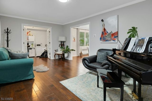 23 Filmore Ave, Livingston Twp., NJ 07039