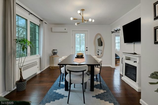 23 Filmore Ave, Livingston Twp., NJ 07039