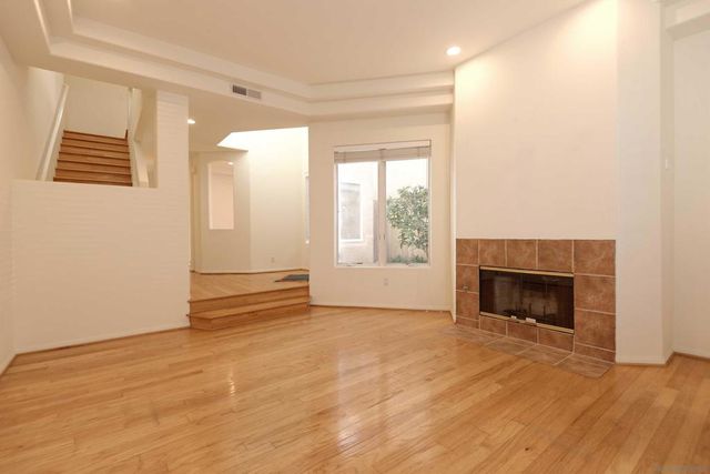 7463 Draper Avenue, La Jolla, CA 92037