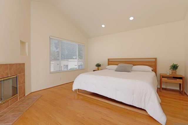 7463 Draper Avenue, La Jolla, CA 92037