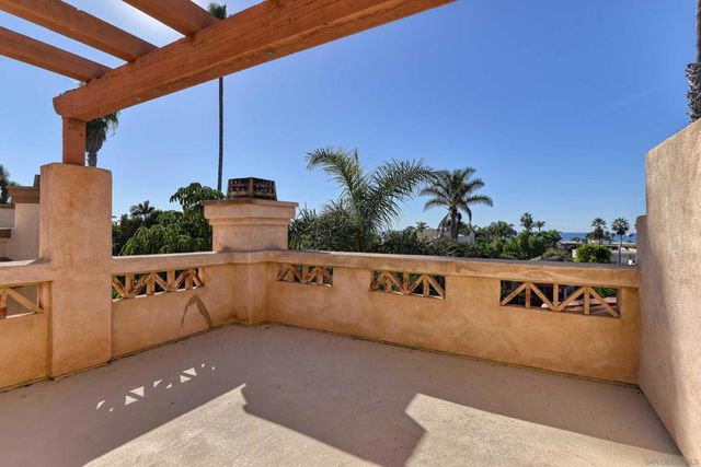 7463 Draper Avenue, La Jolla, CA 92037