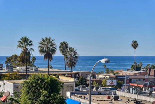7463 Draper Avenue, La Jolla, CA 92037