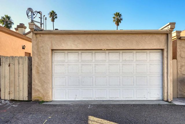 7463 Draper Avenue, La Jolla, CA 92037