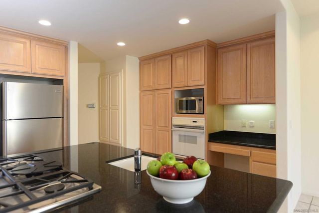7463 Draper Avenue, La Jolla, CA 92037