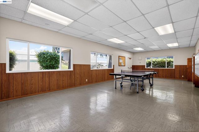 530 La Conner Dr 14, Sunnyvale, CA 94087