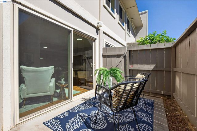 530 La Conner Dr 14, Sunnyvale, CA 94087