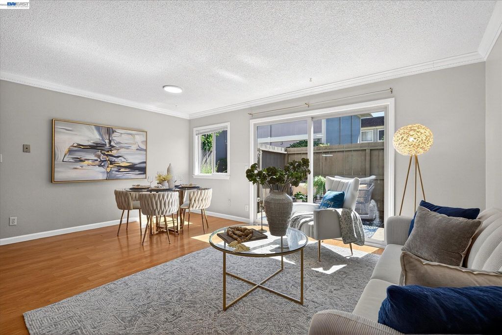 530 La Conner Dr 14, Sunnyvale, CA 94087