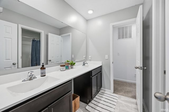 3278 Sand Walk Drive, Kokomo, IN 46902