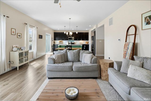 3278 Sand Walk Drive, Kokomo, IN 46902