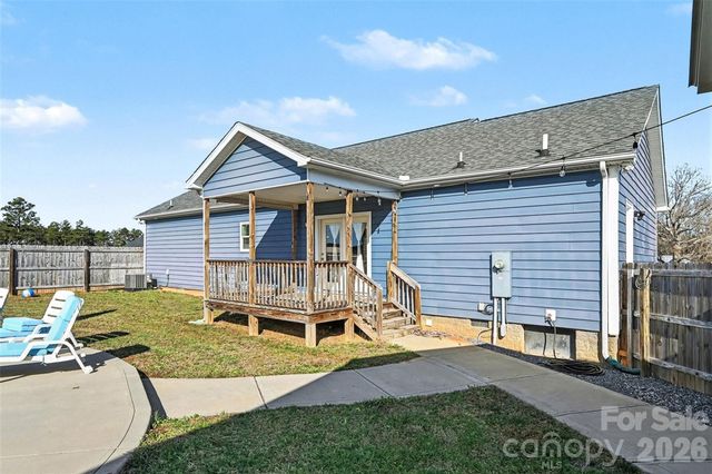 2268 Westbrook Road, Edgemoor, SC 29712