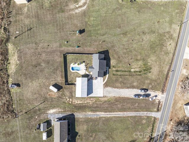 2268 Westbrook Road, Edgemoor, SC 29712