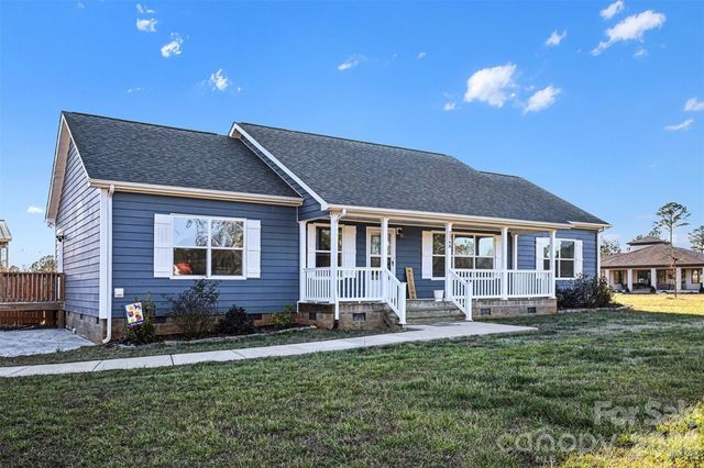 2268 Westbrook Road, Edgemoor, SC 29712