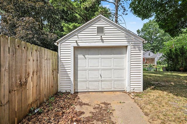 823 Alger Street, Grand Rapids, MI 49507