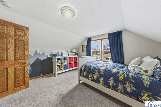 349 Tyler Avenue, North Mankato, MN 56003