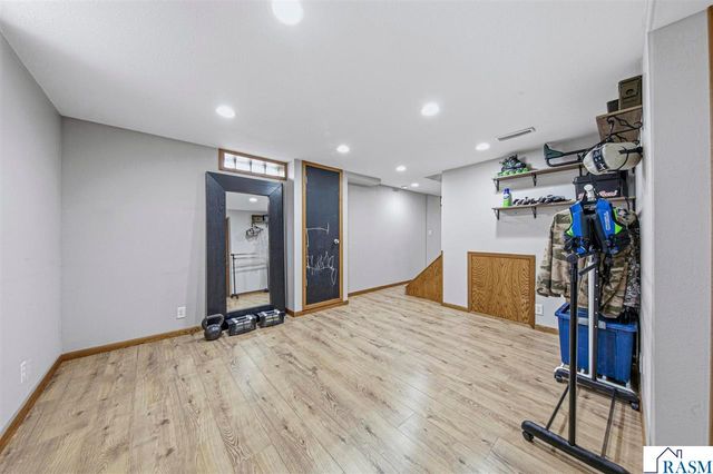 349 Tyler Avenue, North Mankato, MN 56003