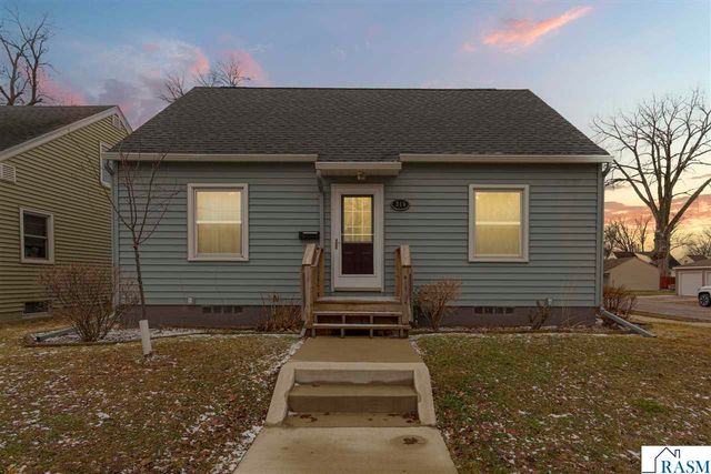 349 Tyler Avenue, North Mankato, MN 56003