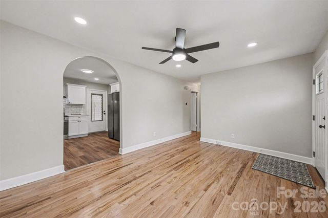 409 S Ramsey Street, Charlotte, NC 28208