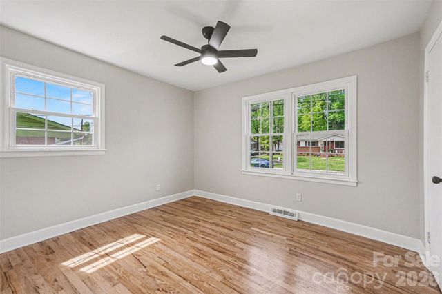 409 S Ramsey Street, Charlotte, NC 28208