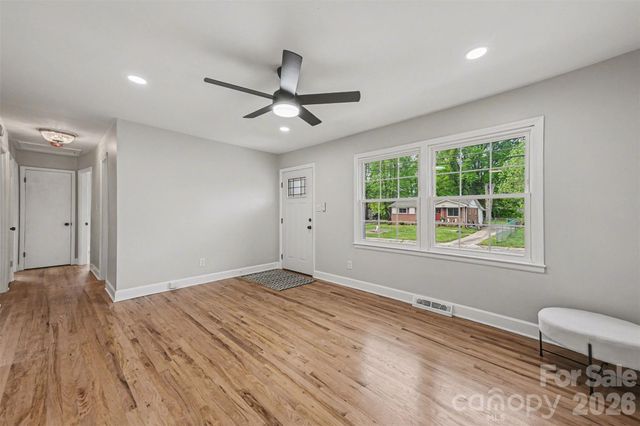 409 S Ramsey Street, Charlotte, NC 28208