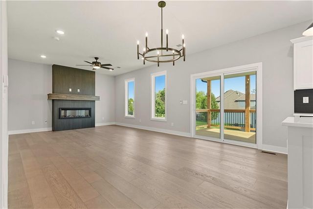 2332 NE Andromada Court, Blue Springs, MO 64014