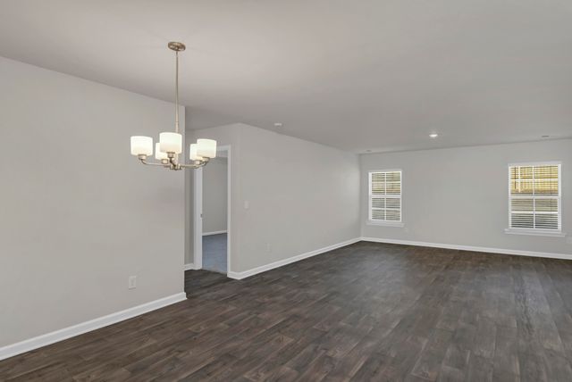 2424 Daylilly Street, Sumter, SC 29153