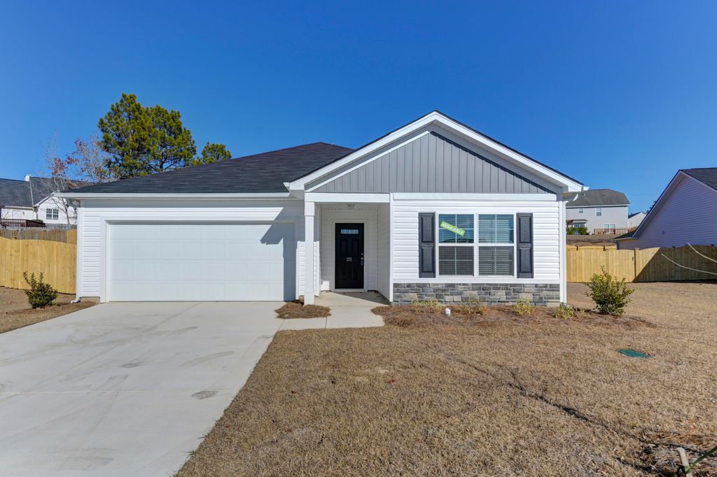 2424 Daylilly Street, Sumter, SC 29153