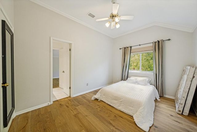 10024 Circleview DR, Austin, TX 78733