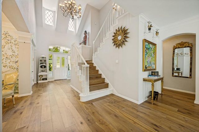 10024 Circleview DR, Austin, TX 78733