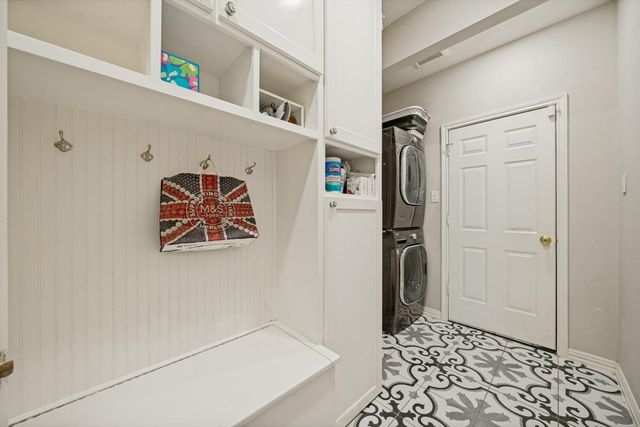 10024 Circleview DR, Austin, TX 78733