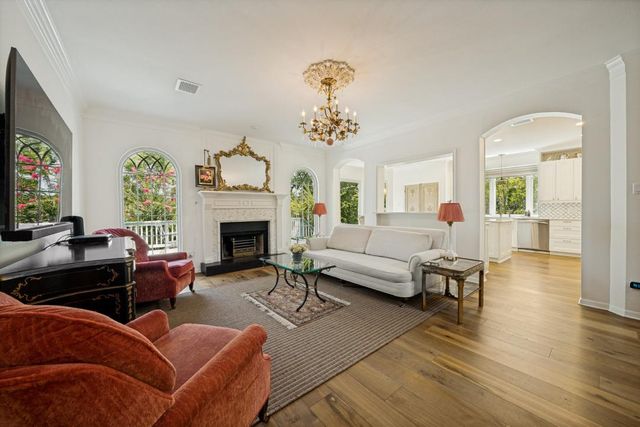 10024 Circleview DR, Austin, TX 78733