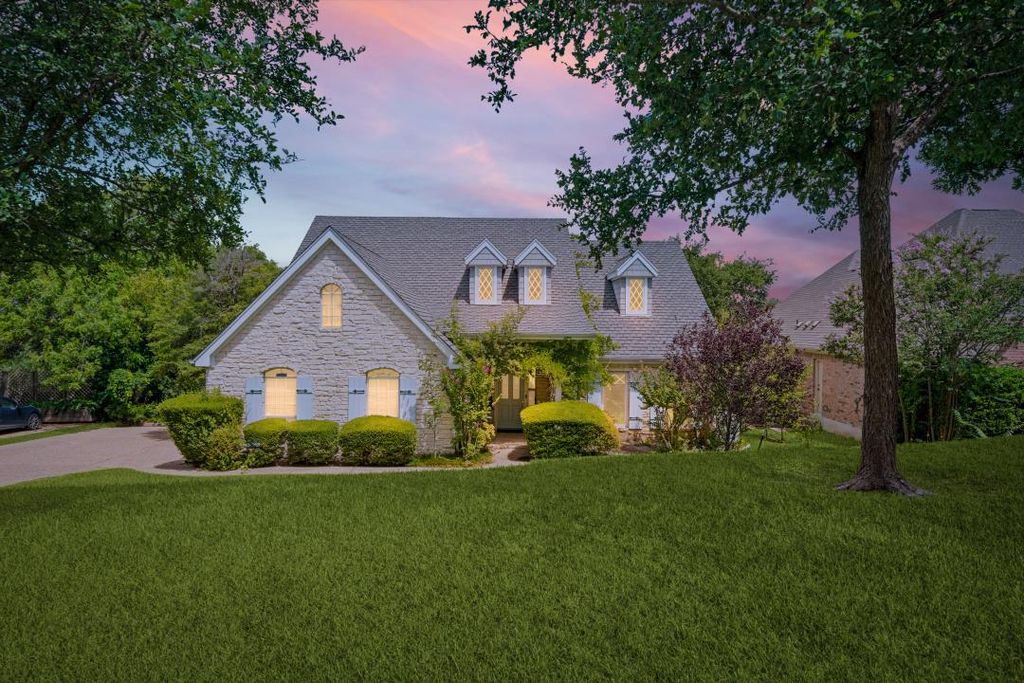 10024 Circleview DR, Austin, TX 78733