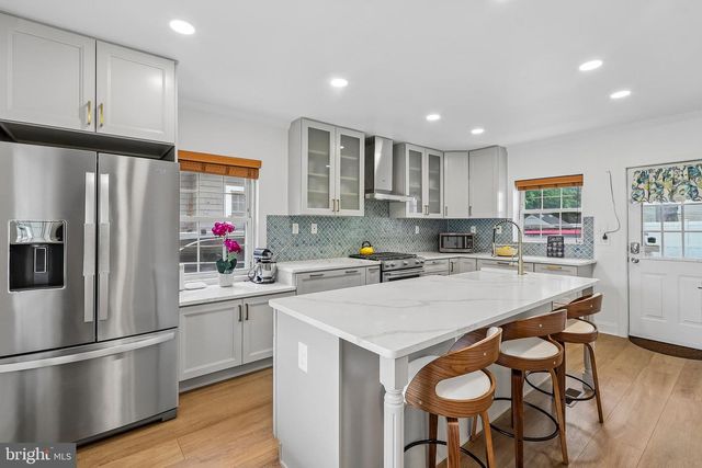 820 PHILADELPHIA AVE, Silver Spring, MD 20910