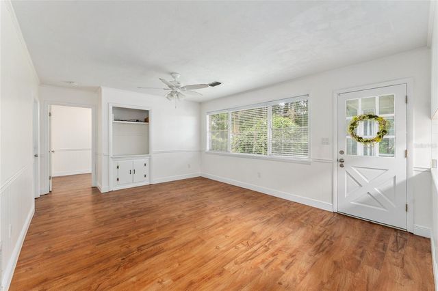 930 NW 37TH TERRACE, Gainesville, FL 32605