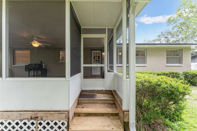 930 NW 37TH TERRACE, Gainesville, FL 32605